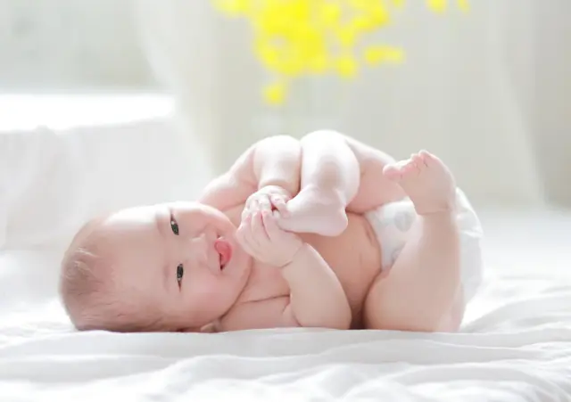 赤ちゃんの足を持つ仕草ってすっごく可愛いんですよね。。しかもこの笑顔です🥹

#lifestudio  #ライフスタジオ #ライフスタジオ国分寺 #photoshoot #kidsportraits #274587 #子供写真館 #子供写真スタジオ　#フォトスタジオ　#キッズフォトスタジオ #記念写真　#フォトスタジオ　#おしゃれフォトスタジオ