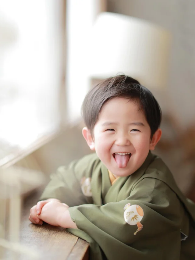 ベー！とちょっとイタズラな表情😜100点の子供らしさを見せてくれました！

#lifestudio  #ライフスタジオ #ライフスタジオ国分寺 #写真スタジオ #七五三 226756