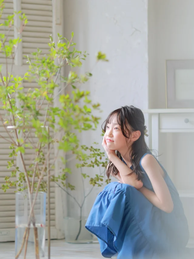 とっても上手な女の子！こんな素敵に撮れてますが、実は裏では面白ポーズも沢山見せてくれてました😁そんなギャップが最高にキュートでした！

#lifestudio  #ライフスタジオ #ライフスタジオ国分寺 #写真スタジオ #記念撮影　153616